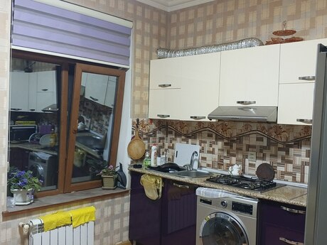 5 otaqlı həyət evi/bağ evi - Xətai r. - 145 m²