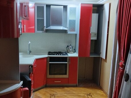 2 otaqlı köhnə tikili - Şah İsmayıl Xətai m. - 75 m²