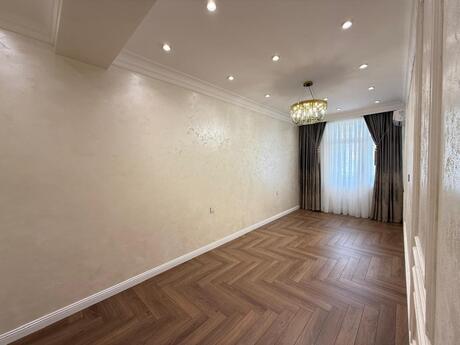 4 otaqlı yeni tikili - Şah İsmayıl Xətai m. - 205 m²