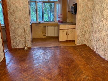 2 otaqlı köhnə tikili - Memar Əcəmi m. - 50 m²