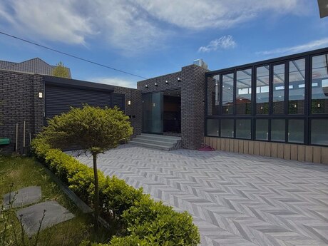 4 otaqlı həyət evi/bağ evi - Mərdəkan q. - 150 m²