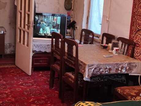1 otaqlı köhnə tikili - İnşaatçılar m. - 36 m²