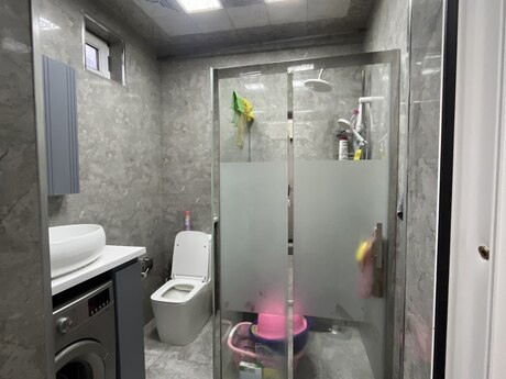 3 otaqlı köhnə tikili - Bakıxanov q. - 76 m²