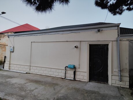 3 otaqlı həyət evi/bağ evi - Əmircan q. - 75 m²