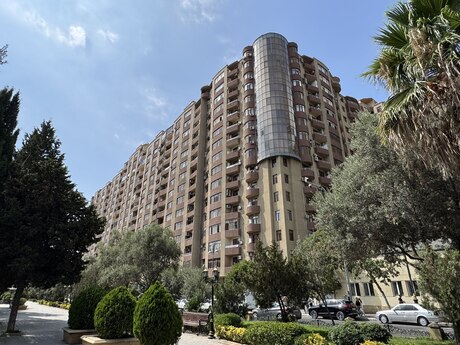 Elan №5652215 - Bakı, Şah İsmayıl Xətai m., 2 otaqlı, 110 m², 6/16 mərtəbə