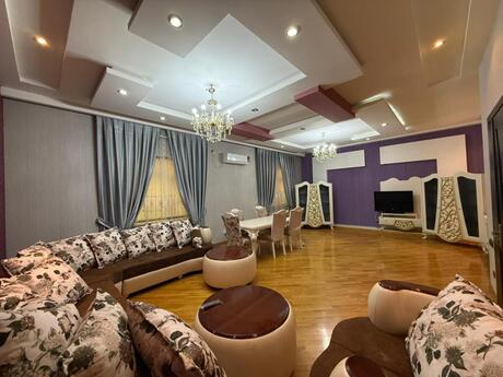 4 otaqlı həyət evi/bağ evi - Qaraçuxur q. - 270 m²