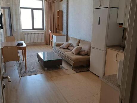 2 otaqlı yeni tikili - 8 Noyabr m. - 70 m²