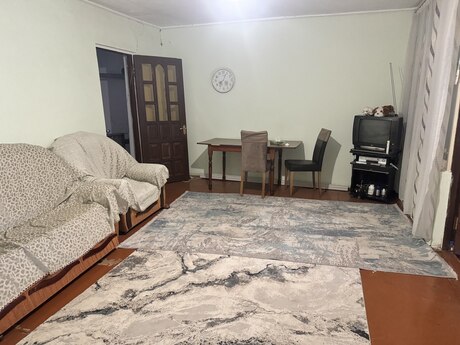 3 otaqlı həyət evi/bağ evi - Həzi Aslanov q. - 70 m²