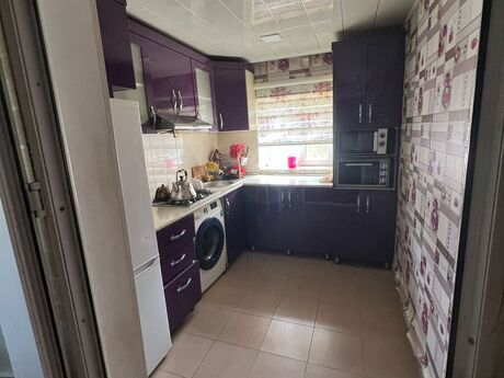 4 otaqlı həyət evi/bağ evi - Zabrat q. - 117 m²