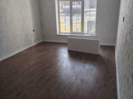 6 otaqlı həyət evi/bağ evi - Hövsan q. - 190 m²