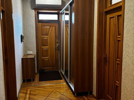 4 otaqlı həyət evi/bağ evi - Xırdalan - 100 m²