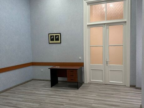 2 otaqlı ofis - İçəri Şəhər m. - 75 m²
