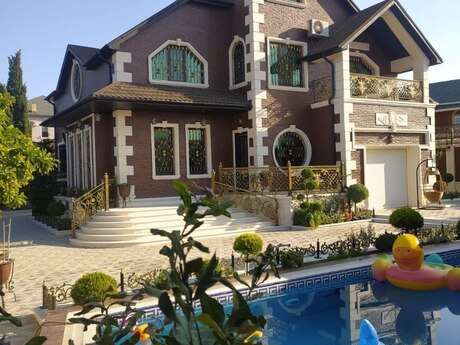 5 otaqlı həyət evi/bağ evi - Abşeron r. - 250 m²