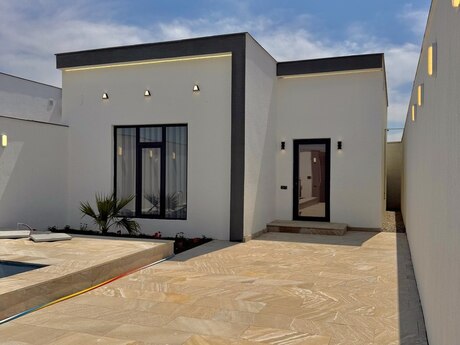 3 otaqlı həyət evi/bağ evi - Şüvəlan q. - 100 m²