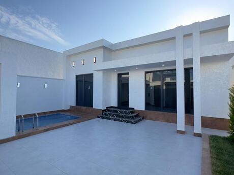 4 otaqlı həyət evi/bağ evi - Mərdəkan q. - 140 m²