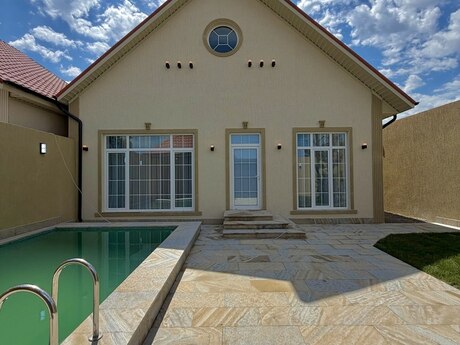 4 otaqlı həyət evi/bağ evi - Şüvəlan q. - 120 m²