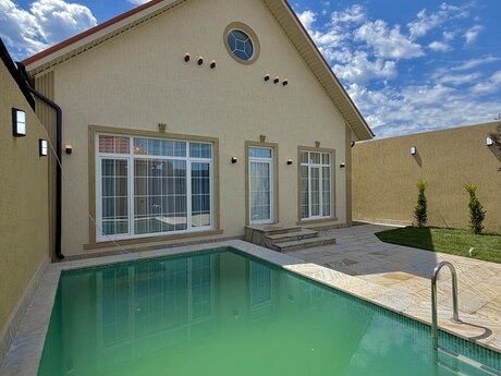 4 otaqlı həyət evi/bağ evi - Şüvəlan q. - 120 m²