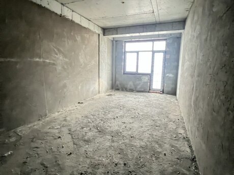 4 otaqlı yeni tikili - Elmlər Akademiyası m. - 181 m²
