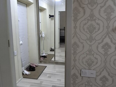 2 otaqlı köhnə tikili - Elmlər Akademiyası m. - 45 m²