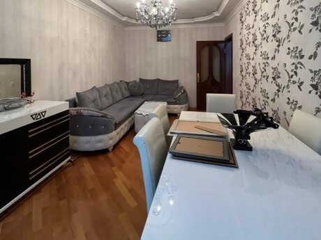 3 otaqlı köhnə tikili - Memar Əcəmi m. - 90 m²