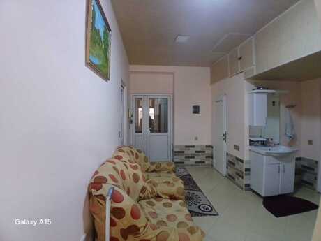 5 otaqlı həyət evi/bağ evi - Zabrat q. - 150 m²