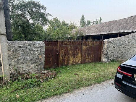 4 otaqlı həyət evi/bağ evi - Balakən - 63 m²