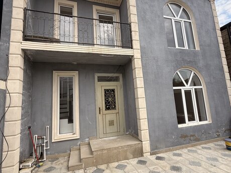 4 otaqlı həyət evi/bağ evi - Binə q. - 155 m²