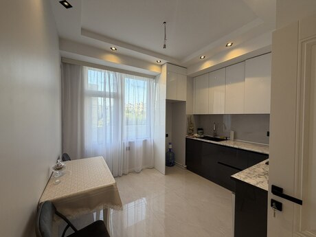 3-room apartment, 90 m², Əhmədli: 240 000 ₼ 5