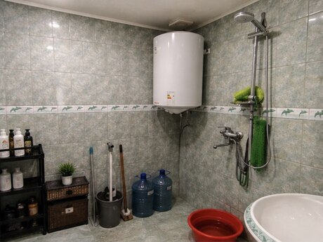 2 otaqlı köhnə tikili - 7-ci mikrorayon q. - 41 m²