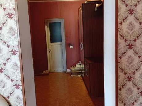 2 otaqlı köhnə tikili - Əhmədli q. - 42.5 m²