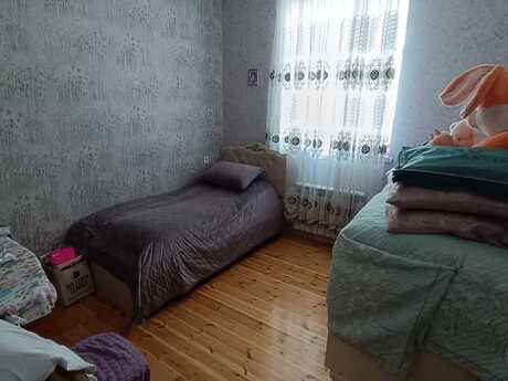 4 otaqlı həyət evi/bağ evi - Zabrat q. - 122 m²