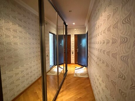 2 otaqlı köhnə tikili - Bakıxanov q. - 45 m²