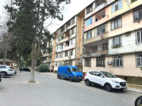 2 otaqlı köhnə tikili - Bakıxanov q. - 45 m²
