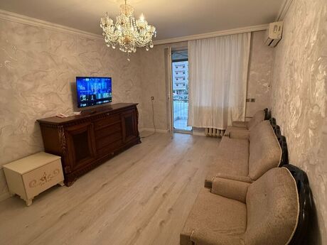 2 otaqlı köhnə tikili - İnşaatçılar m. - 60 m²