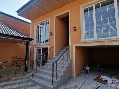4 otaqlı həyət evi/bağ evi - Yeni Ramana q. - 144 m²