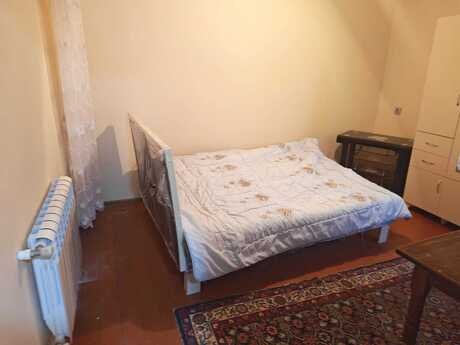 1 otaqlı həyət evi/bağ evi - Həzi Aslanov m. - 35 m²