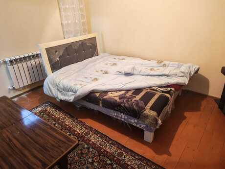 1 otaqlı həyət evi/bağ evi - Həzi Aslanov m. - 35 m²
