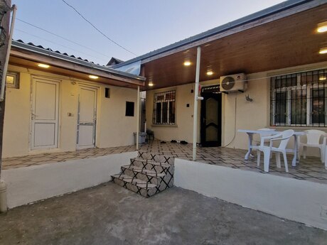 3 otaqlı həyət evi/bağ evi - Balaxanı q. - 88 m²