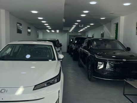 Obyekt - Ağ şəhər q. - 250 m²