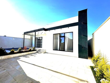 4 otaqlı həyət evi/bağ evi - Şüvəlan q. - 130 m²