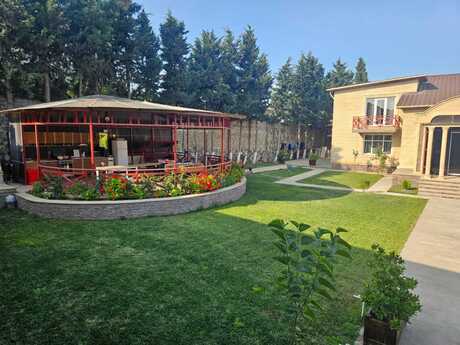 6 otaqlı həyət evi/bağ evi - Şağan q. - 400 m²