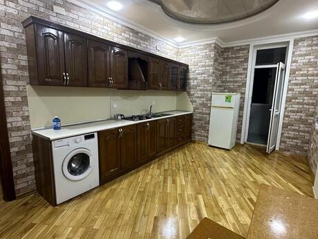 Объявление №6113972 - Баку, м. Мемар Аджеми, 2-комн., 90 м², 8/16 этаж
