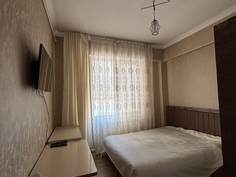 3 otaqlı yeni tikili - Neftçilər m. - 70 m²