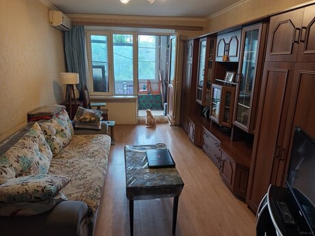 2 otaqlı köhnə tikili - Nəriman Nərimanov m. - 50 m²