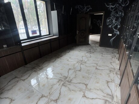 Obyekt - Şah İsmayıl Xətai m. - 120 m²