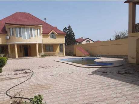 5 otaqlı həyət evi/bağ evi - Buzovna q. - 240 m²