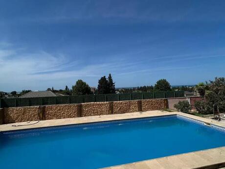 6 otaqlı həyət evi/bağ evi - Novxanı q. - 300 m²