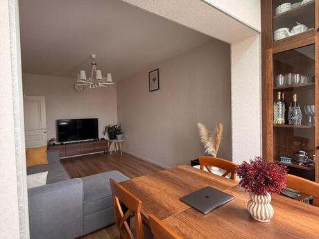 4 otaqlı köhnə tikili - Binəqədi r. - 110 m²