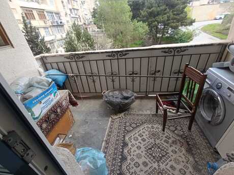3 otaqlı köhnə tikili - Yeni Günəşli q. - 80 m²