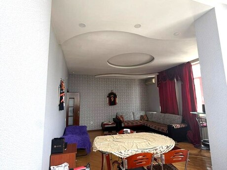 2 otaqlı yeni tikili - 28 May m. - 90 m²